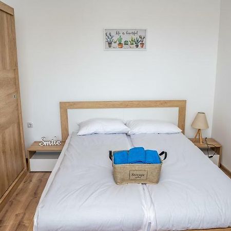 Apartment Vazrozhdenska Veliko Tarnovo Luaran gambar