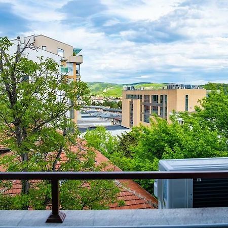 Apartment Vazrozhdenska Veliko Tarnovo Luaran gambar