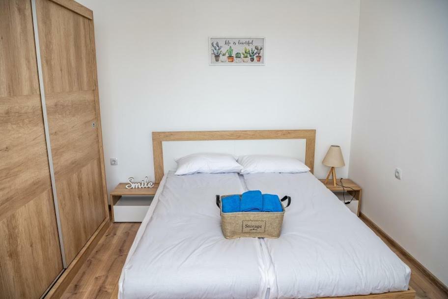 Apartment Vazrozhdenska Veliko Tarnovo Luaran gambar
