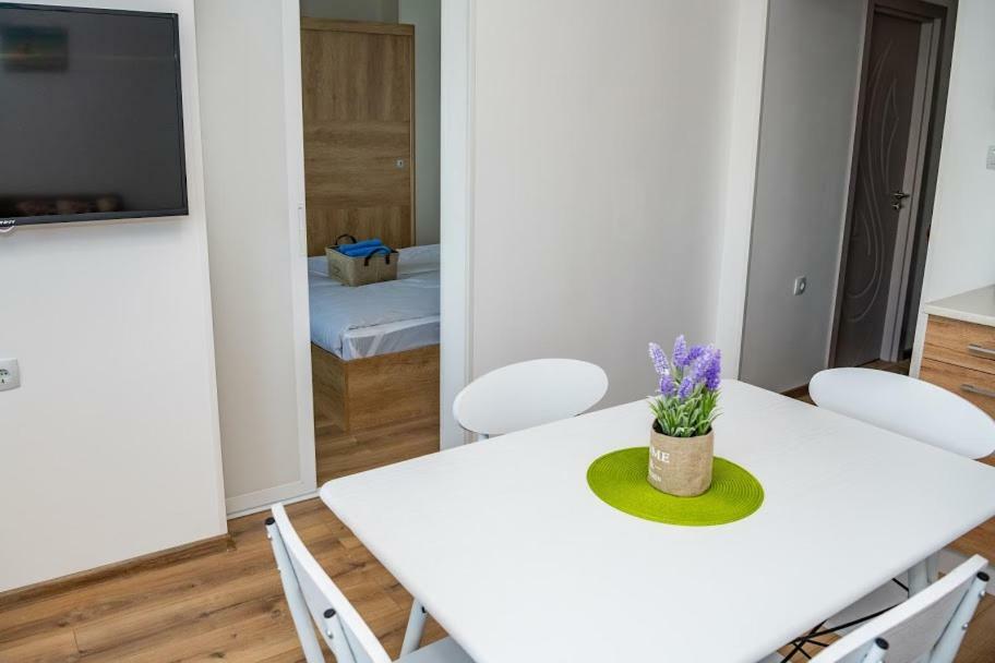 Apartment Vazrozhdenska Veliko Tarnovo Luaran gambar